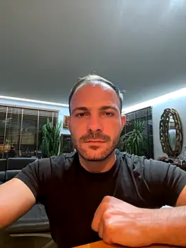 Adventurehotman online show from 09-26-25, 09:08