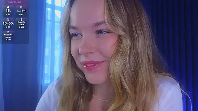 Snapshot of milly_shy chatting on 10-28-25, 06:50 milly shy online show from 10-28-25, 06:50