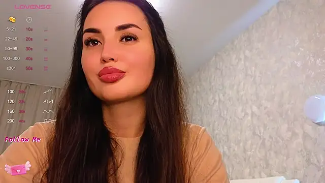 Snapshot of LaraSkinny chatting on 01-31-25, 11:03 LaraSkinny online show from 01-31-25, 11:03