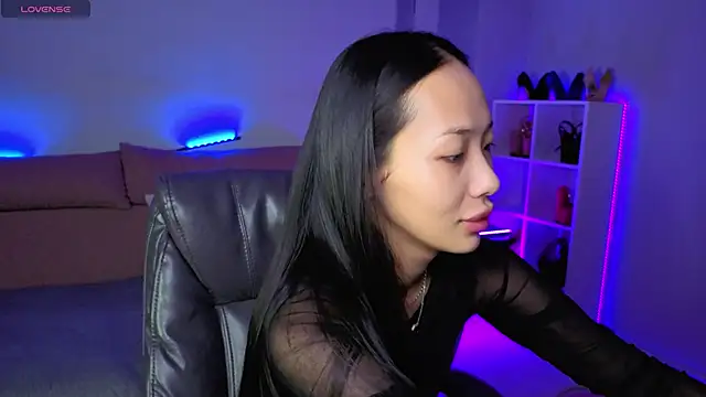  MIURA  online show from 11-13-25, 01:15