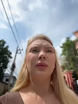 AmmyHot online show from 04-23-26, 03:08