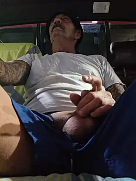 Hotbodyscottie online show from 04-24-26, 10:28