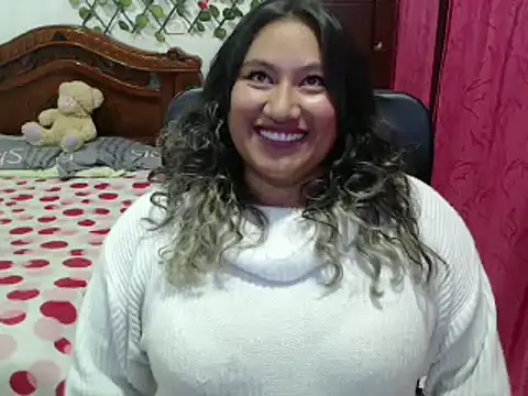 Snapshot of EmilyLove1014 chatting on 01-10-25, 01:42 EmilyLove1014 online show from 01-10-25, 01:42