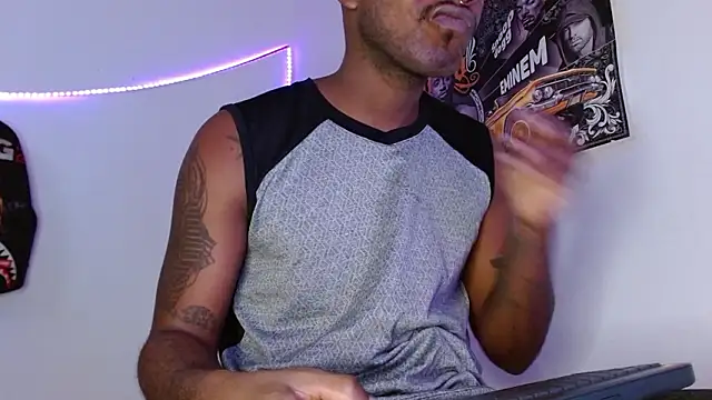 king  Black online show from 02-18-26, 05:53