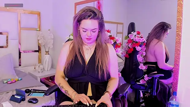 AvaMiia online show from 04-25-26, 01:41