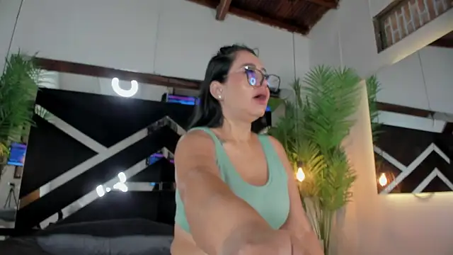 emily-fox online show from 04-14-26, 11:05