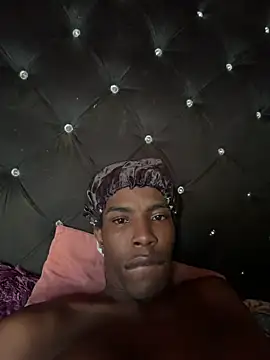 Richchocolatesweet  online show from 05-31-26, 09:38