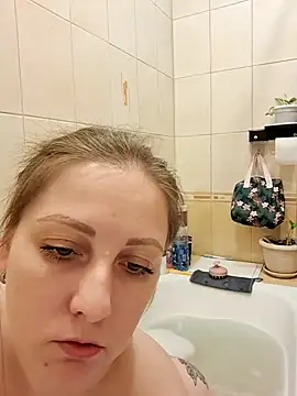 Snapshot of Sakura_Green chatting on 01-10-25, 10:25 Sakura Green online show from 01-10-25, 10:25