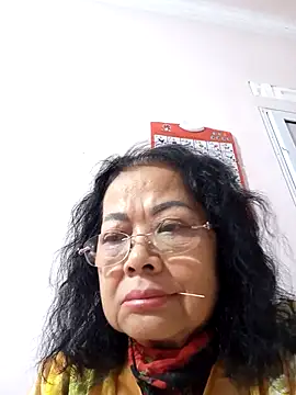 Hotestlove online show from 11-03-25, 11:22