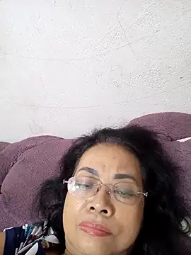 Hotestlove online show from 11-17-25, 10:59