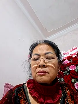 Hotestlove online show from 02-01-26, 01:31