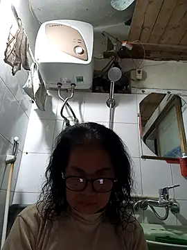 Hotestlove online show from 03-13-26, 01:07