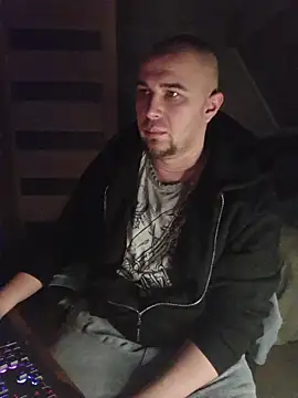 Foxyshaved online show from 02-13-26, 05:14