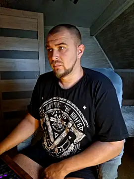 Foxyshaved online show from 07-26-26, 04:20