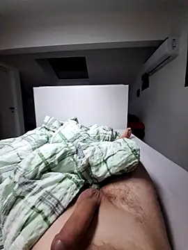 Snapshot of dildoficker88 chatting on 09-27-25, 06:18 dildoficker88 online show from 09-27-25, 06:18