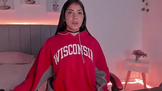 Snapshot of _janiis chatting on 11-06-25, 11:26 janiis online show from 11-06-25, 11:26