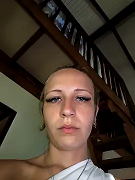 emma4xxx online show from 02-03-26, 08:14