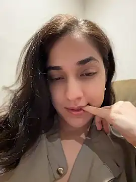 CuteeRose online show from 07-16-26, 04:57