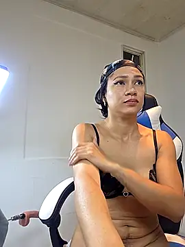 KittyKardy online show from 04-21-26, 02:51