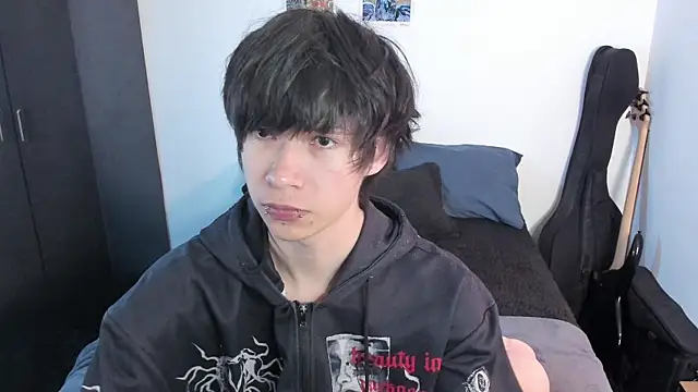 Aventure Twinks online show from 05-10-26, 12:27