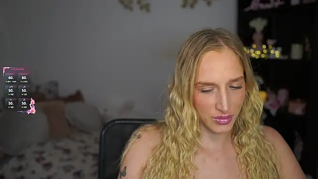 Nicolette  Shea  online show from 12-12-24, 02:11