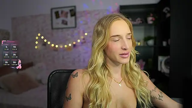 Nicolette  Shea  online show from 02-19-25, 02:01