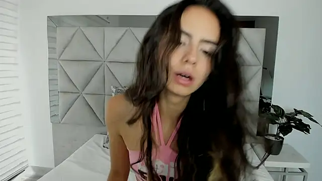 nina pons online show from 03-05-25, 09:48