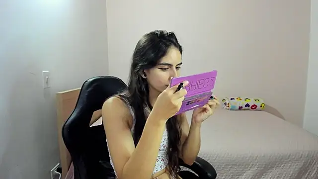 nina pons online show from 05-28-26, 01:47
