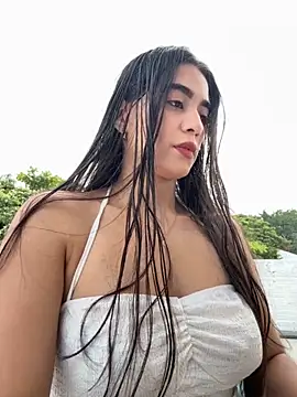 Snapshot of ZarahEvans chatting on 11-06-25, 07:59 ZarahEvans online show from 11-06-25, 07:59