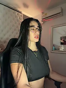 ZarahEvans online show from 02-05-26, 09:30