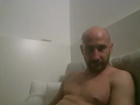 Smileboy698 online show from 05-05-26, 03:03