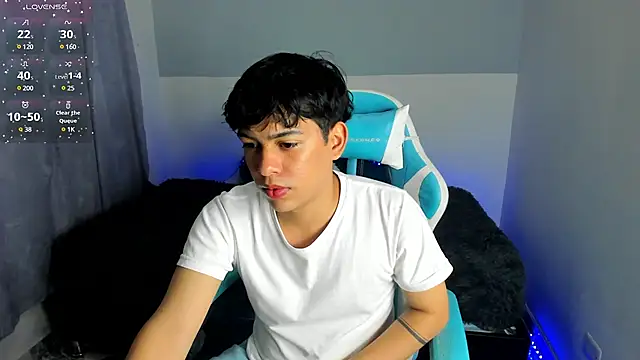 Snapshot of Franco_Rizzo_ chatting on 03-07-25, 09:27 Franco Rizzo online show from 03-07-25, 09:27