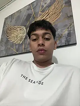 Snapshot of Franco_Rizzo_ chatting on 10-26-25, 10:58 Franco Rizzo online show from 10-26-25, 10:58