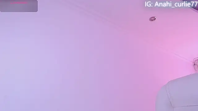 Snapshot of anahi_curlie1 chatting on 03-15-25, 03:51 anahi curlie1 online show from 03-15-25, 03:51