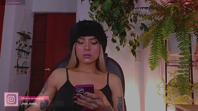 Yeriawaddell  online show from 03-29-26, 12:10