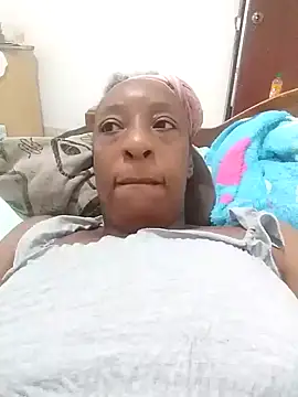 Snapshot of hotmilf_69 chatting on 02-09-25, 08:02 hotmilf 69 online show from 02-09-25, 08:02