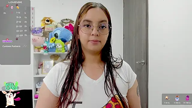 Snapshot of Valery7rose_ chatting on 05-30-26, 03:20 Valery7rose online show from 05-30-26, 03:20