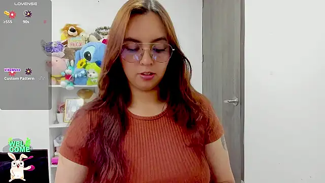 Snapshot of Valery7rose_ chatting on 05-31-26, 02:13 Valery7rose online show from 05-31-26, 02:13