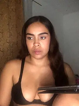 Snapshot of JuanaSimons chatting on 09-23-25, 12:13 JuanaSimons online show from 09-23-25, 12:13