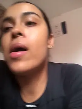 Snapshot of JuanaSimons chatting on 02-01-26, 06:50 JuanaSimons online show from 02-01-26, 06:50