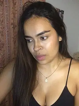 Snapshot of JuanaSimons chatting on 03-05-26, 01:45 JuanaSimons online show from 03-05-26, 01:45