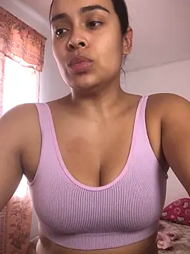 JuanaSimons online show from 04-19-26, 09:39