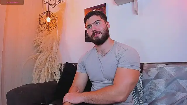 SebastianVilla  online show from 03-13-26, 11:33