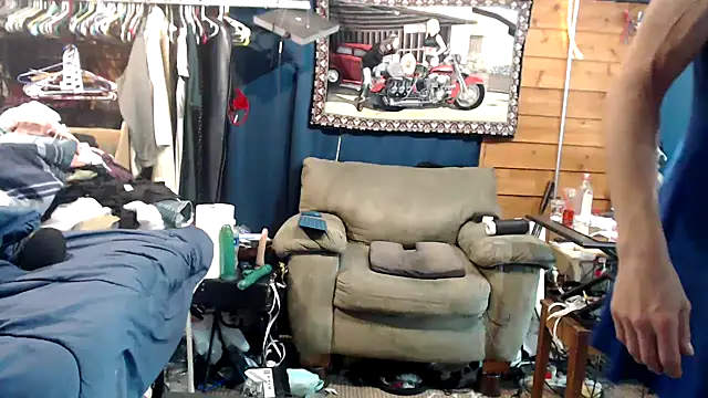 Brooke-lynn online show from 01-08-25, 11:43