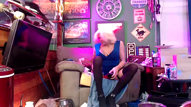 Brooke-lynn online show from 02-09-25, 10:42