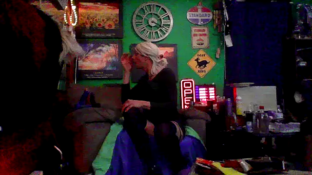 Brooke-lynn online show from 02-12-25, 09:20