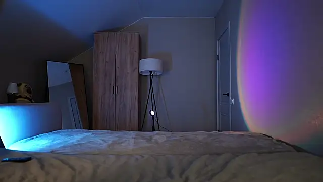 VikkiLustfull online show from 11-19-25, 12:16