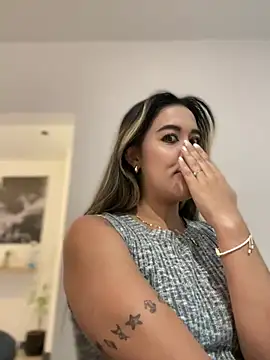 Emilia Bakerr online show from 01-23-25, 05:42