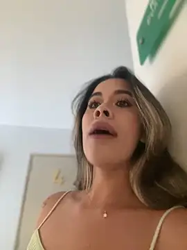 Emilia Bakerr online show from 03-17-25, 06:42