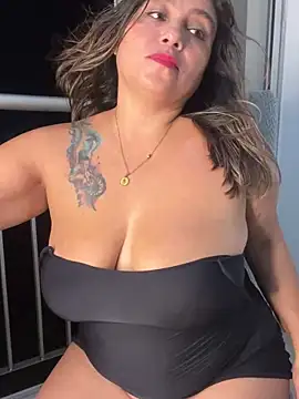 Snapshot of MrsFoucher chatting on 03-19-25, 12:59 MrsFoucher online show from 03-19-25, 12:59